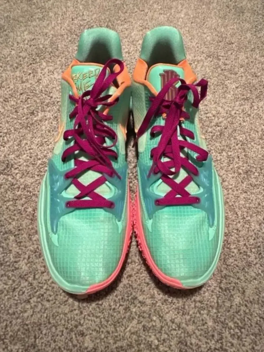Nike Kyrie Low 4 'Keep Sue Fresh' Basketball Shoes - Picture 2 of 7